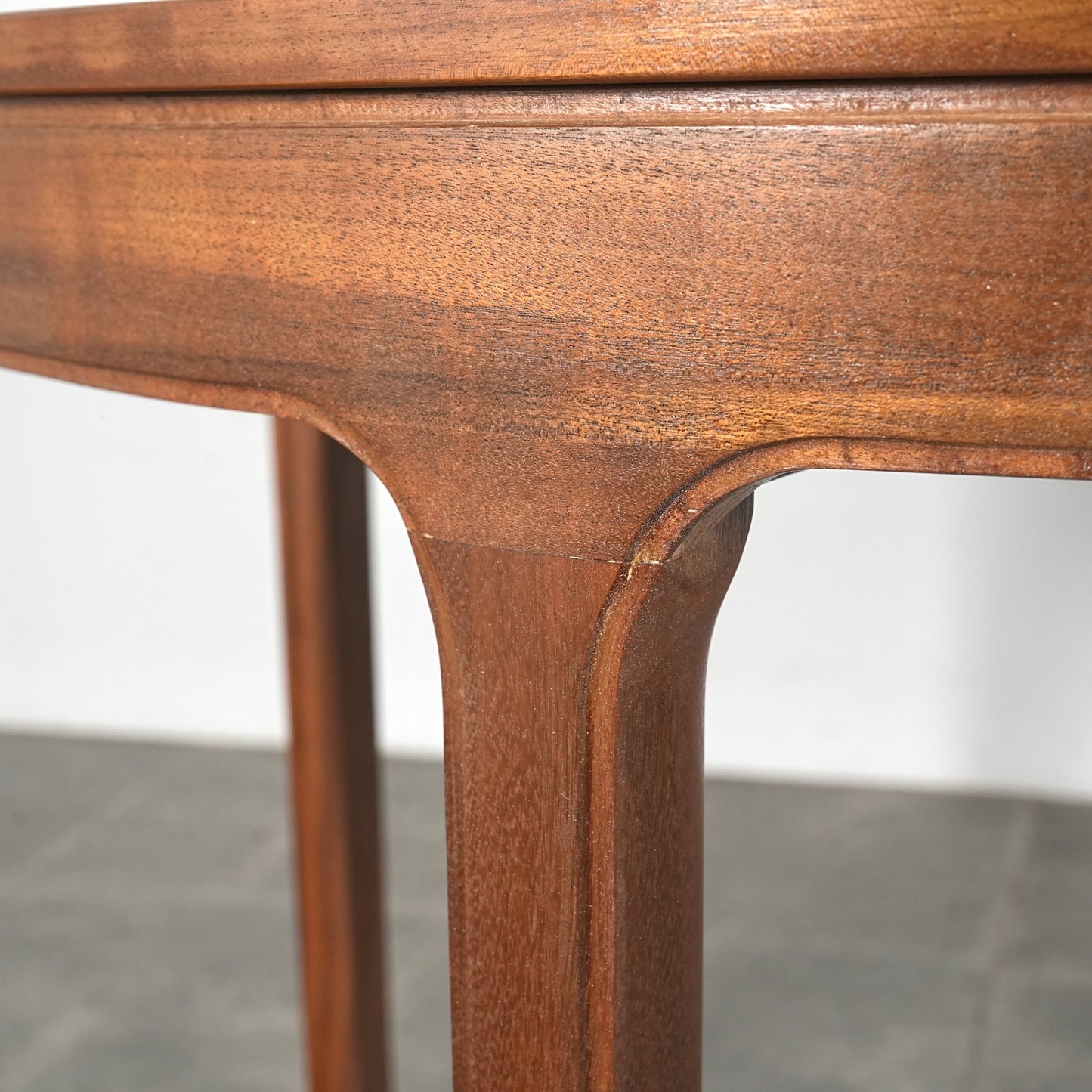 【NATHAN】エクステンション ラウンド テーブル