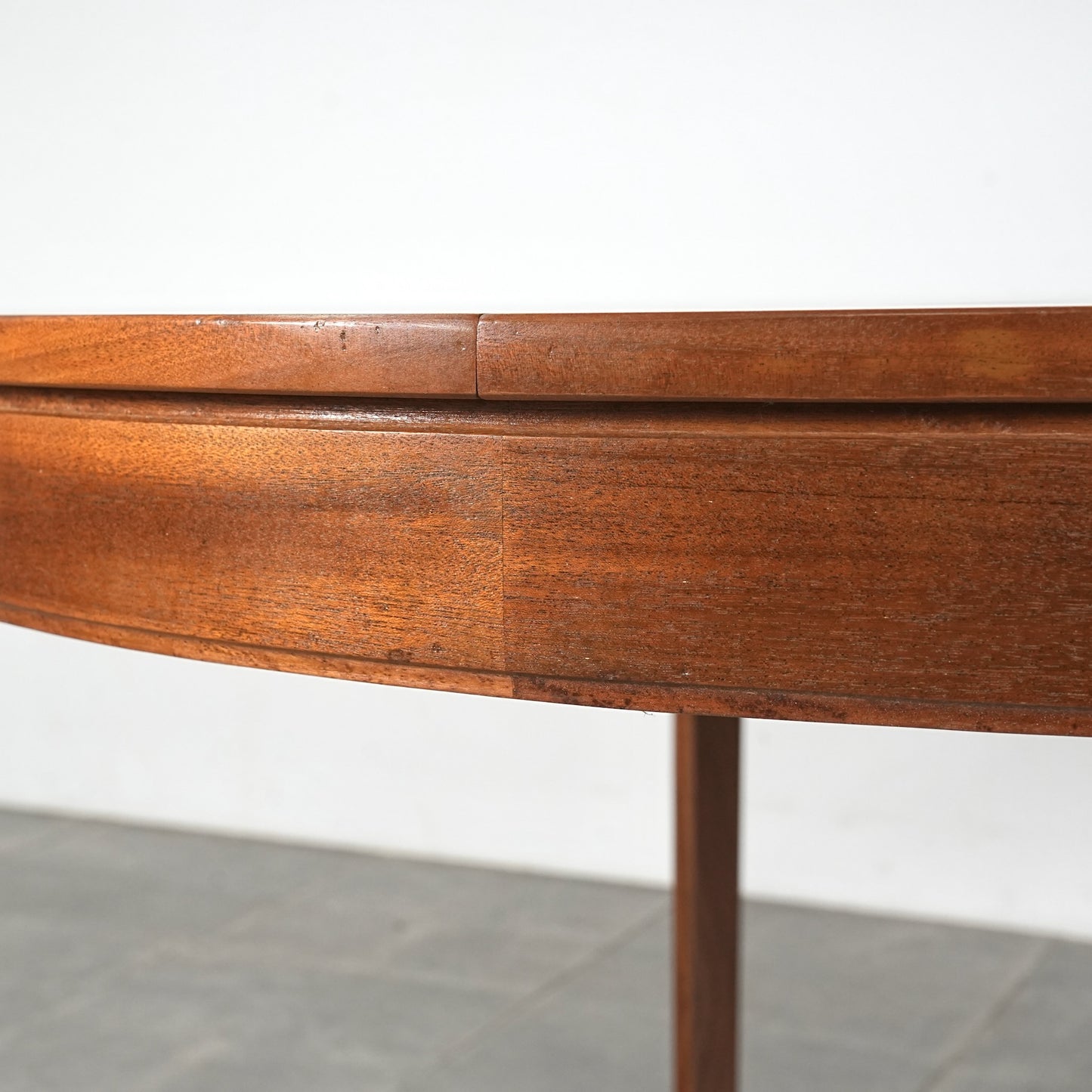 【NATHAN】エクステンション ラウンド テーブル