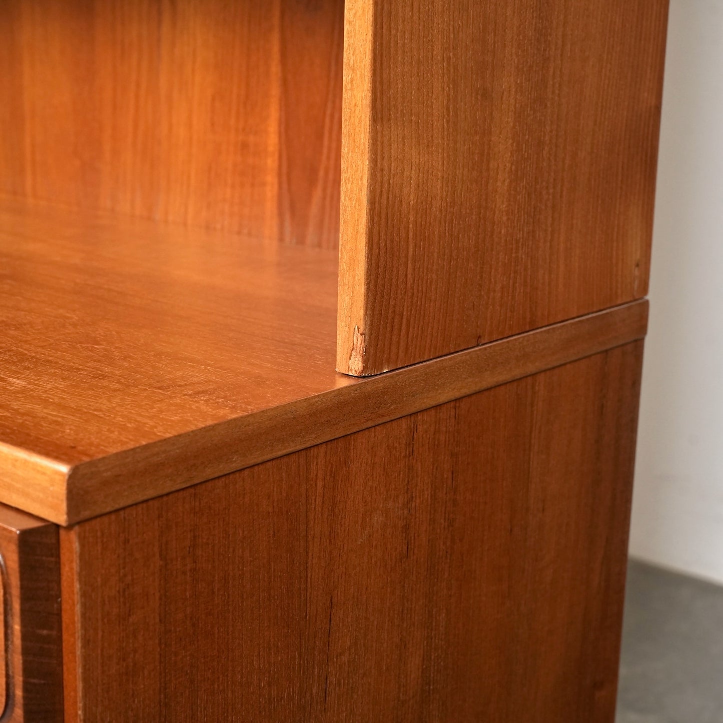 【A.H.McINTOSH】ヴィンテージ キャビネット