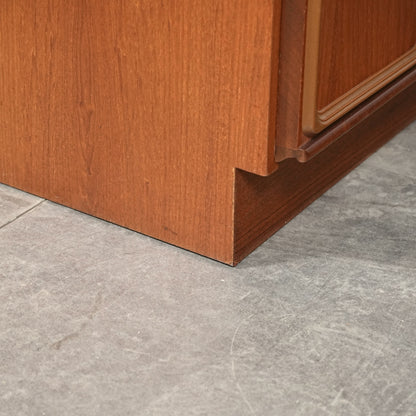 【A.H.McINTOSH】ヴィンテージ キャビネット