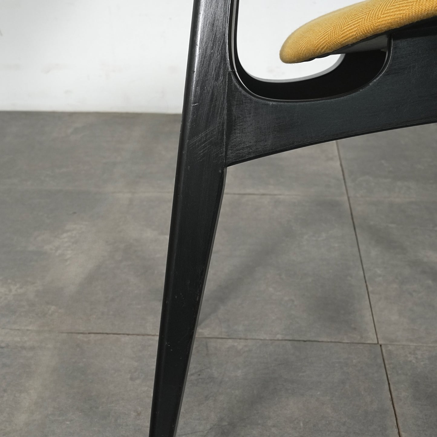 【G-PLAN】Tola&Black ダイニングチェア【張替済】