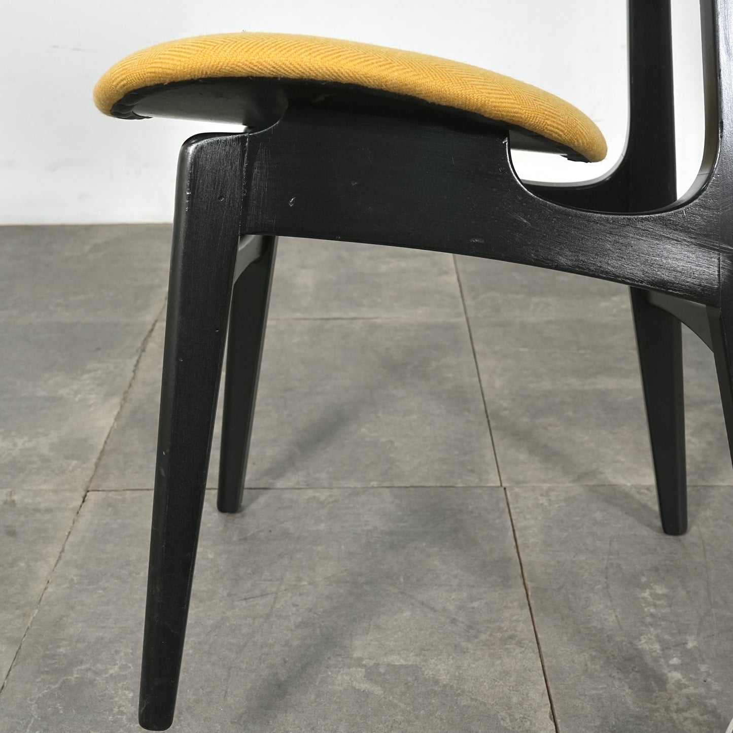 【G-PLAN】Tola&Black ダイニングチェア【張替済】