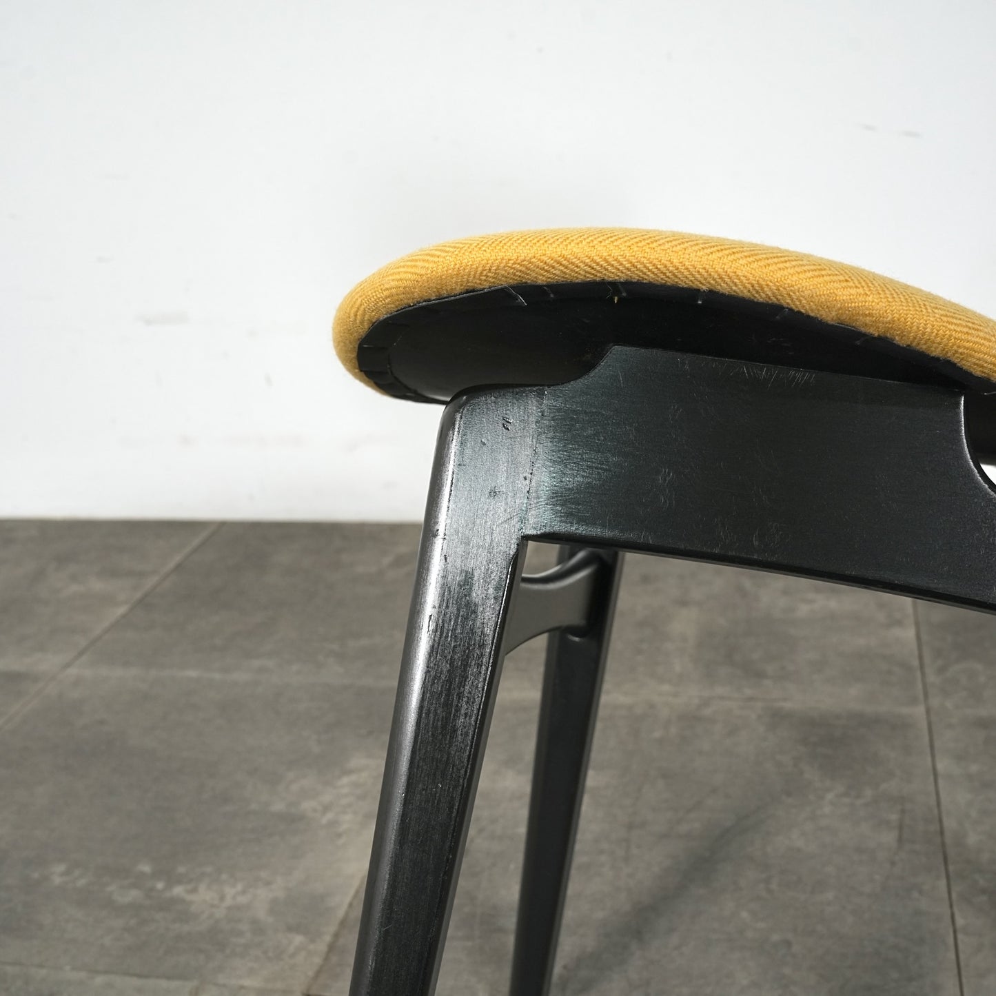 【G-PLAN】Tola&Black ダイニングチェア【張替済】