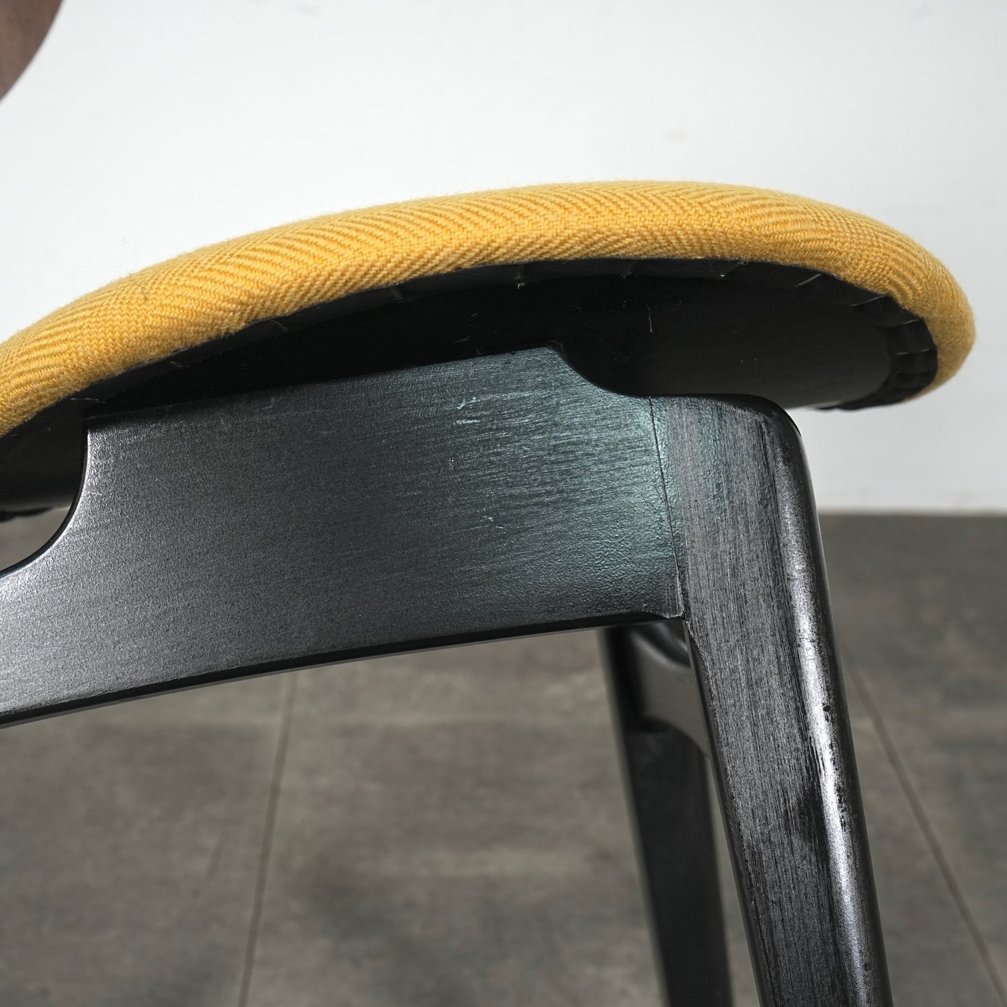 【G-PLAN】Tola&Black ダイニングチェア【張替済】