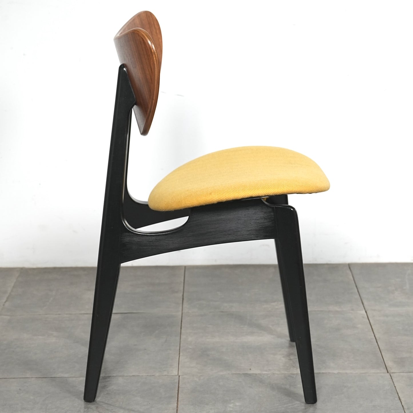 【G-PLAN】Tola&Black ダイニングチェア【張替済】