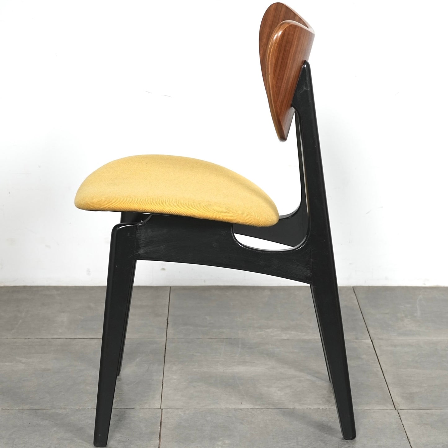 【G-PLAN】Tola&Black ダイニングチェア【張替済】