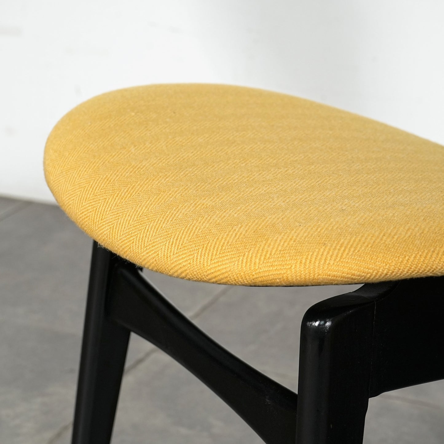 【G-PLAN】Tola&Black ダイニングチェア【張替済】