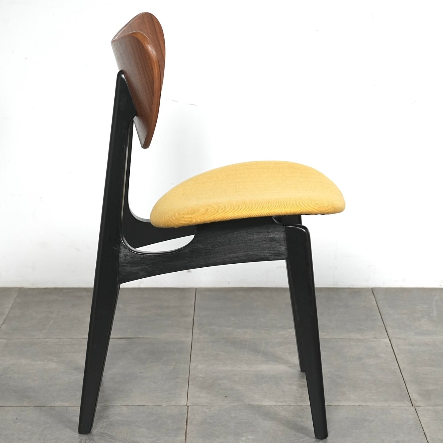 【G-PLAN】Tola&Black ダイニングチェア【張替済】