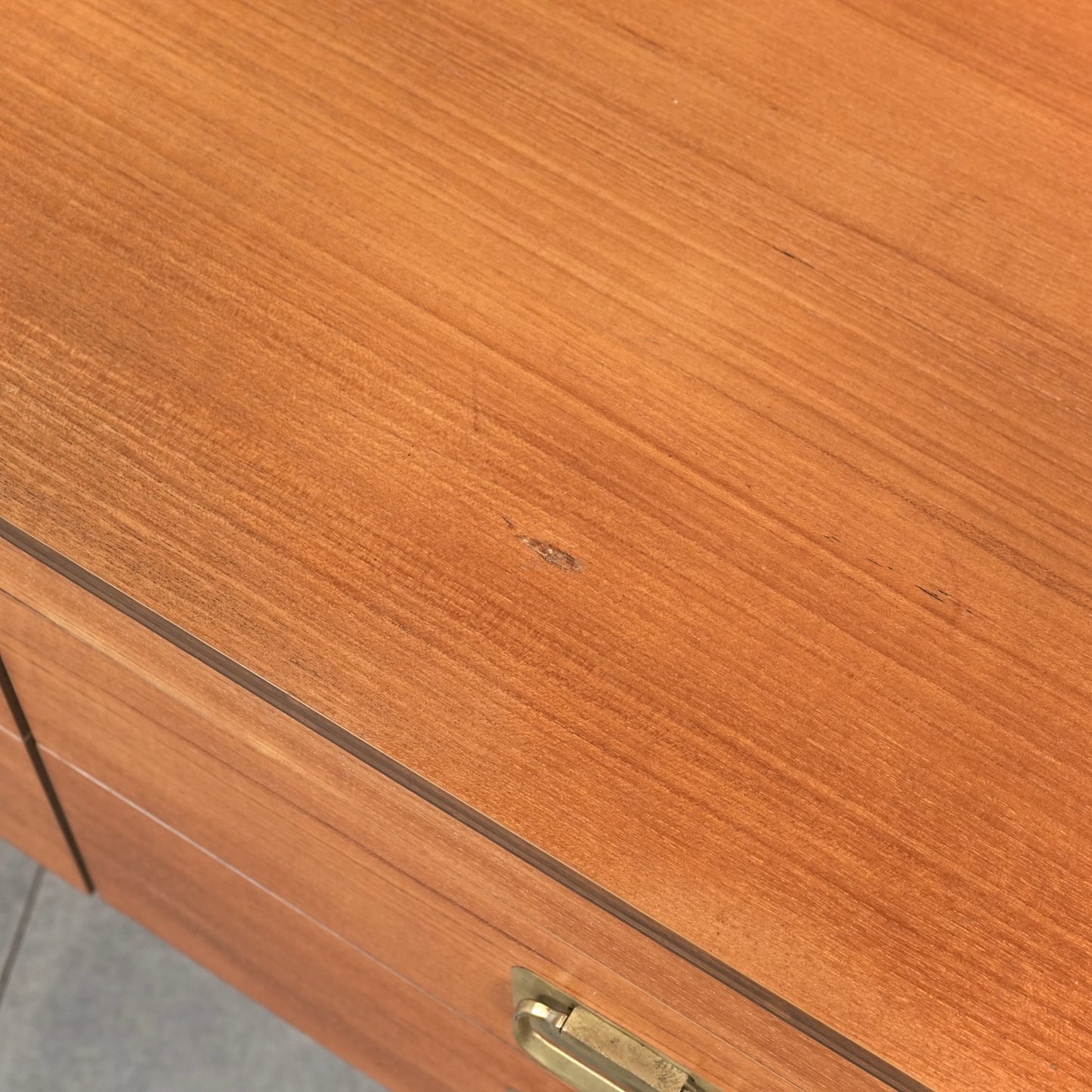 イギリスヴィンテージ サイドボード