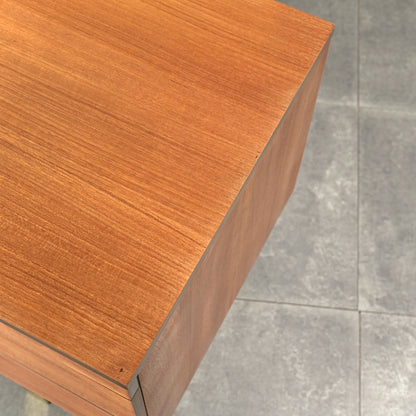 イギリスヴィンテージ サイドボード