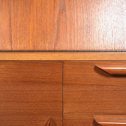 イギリスヴィンテージ キャビネット(ハイサイドボード)