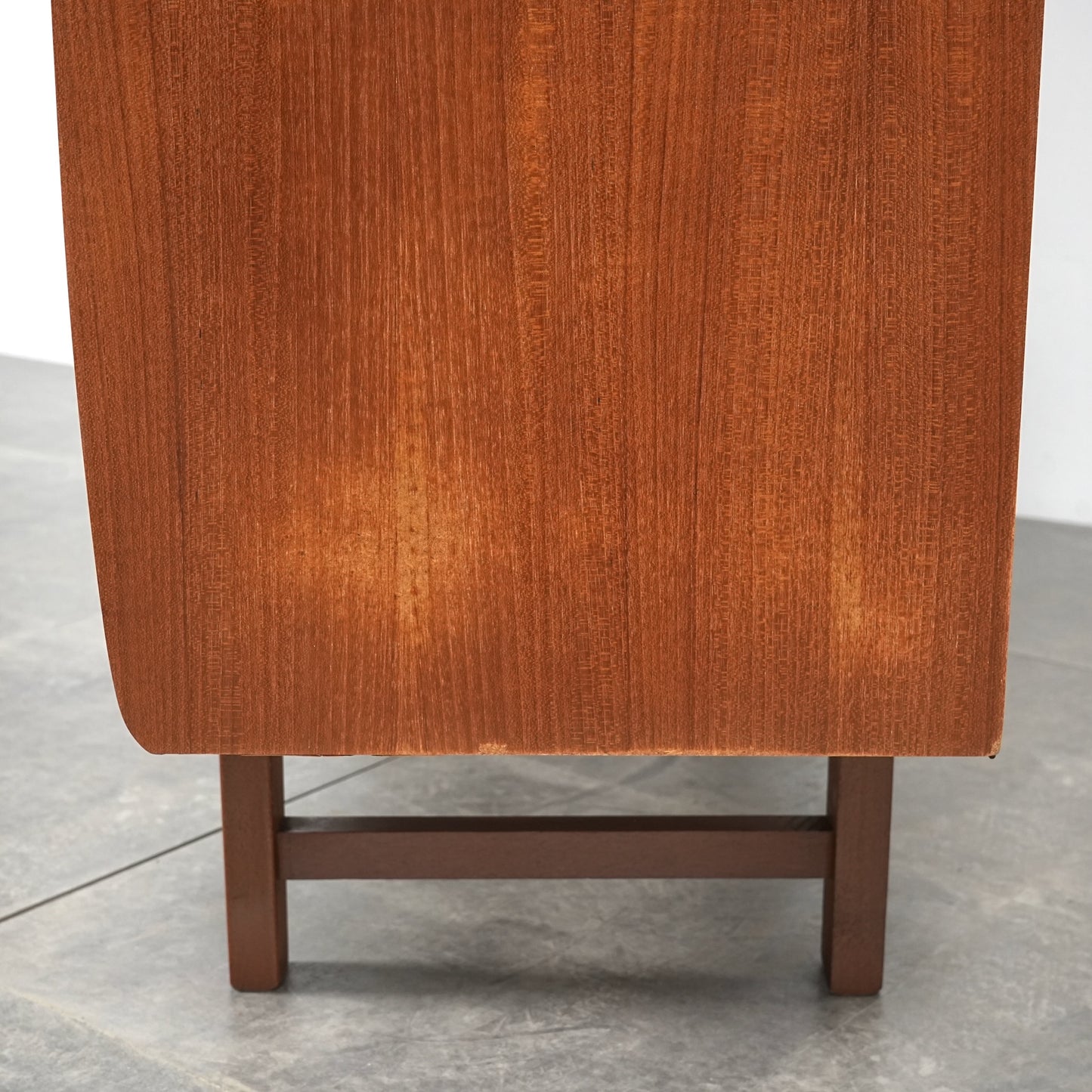 イギリスヴィンテージ キャビネット(ハイサイドボード)