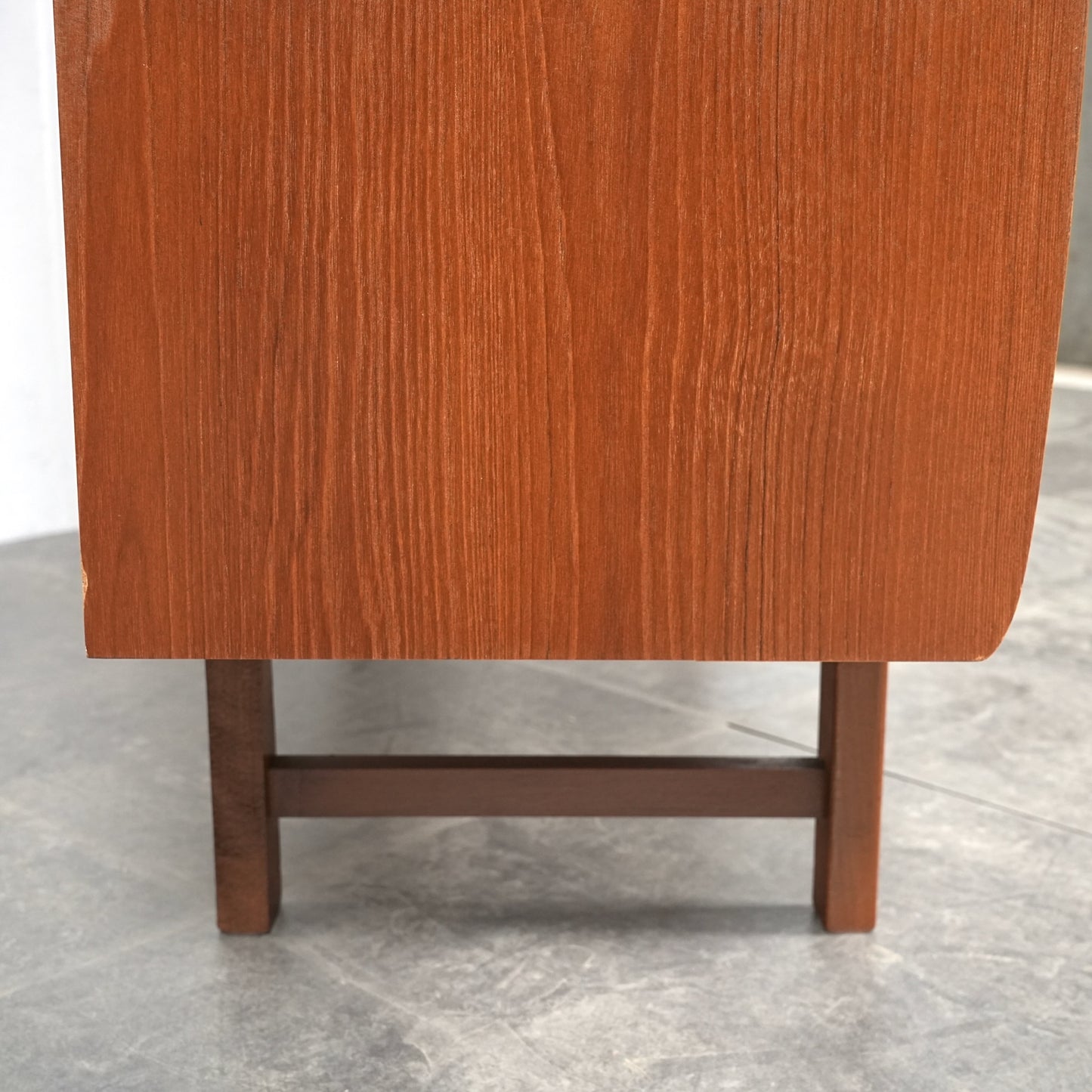 イギリスヴィンテージ キャビネット(ハイサイドボード)