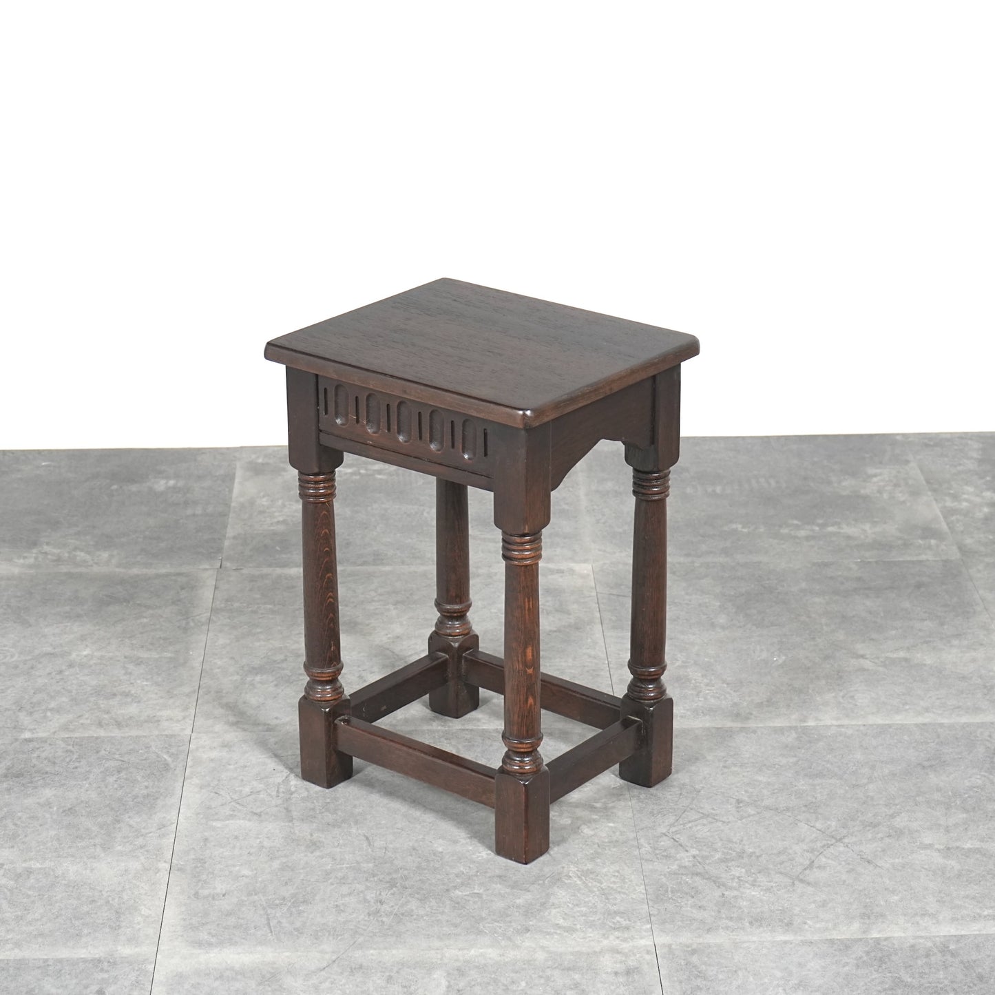 英国クラシックヴィンテージ ネストテーブル