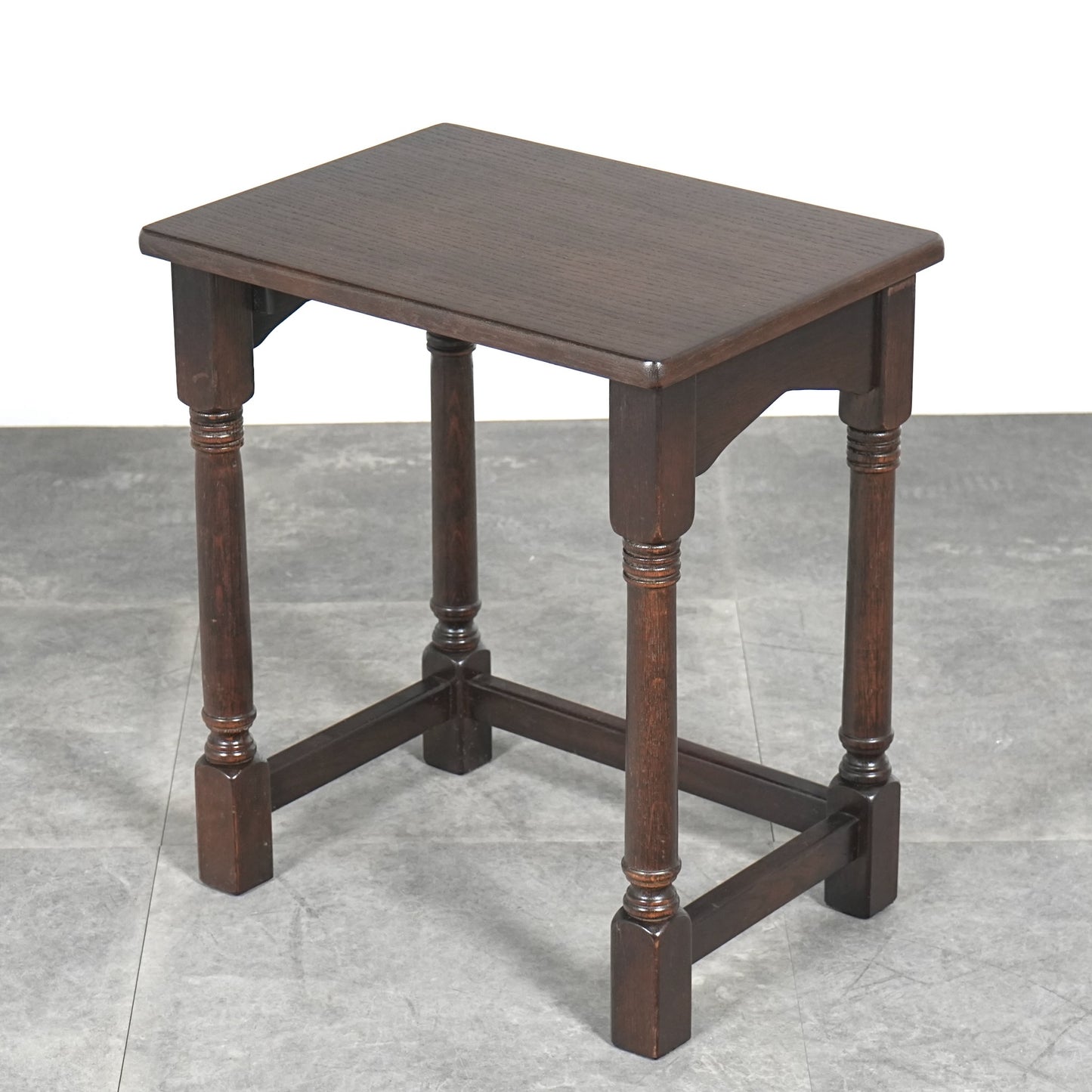 英国クラシックヴィンテージ ネストテーブル