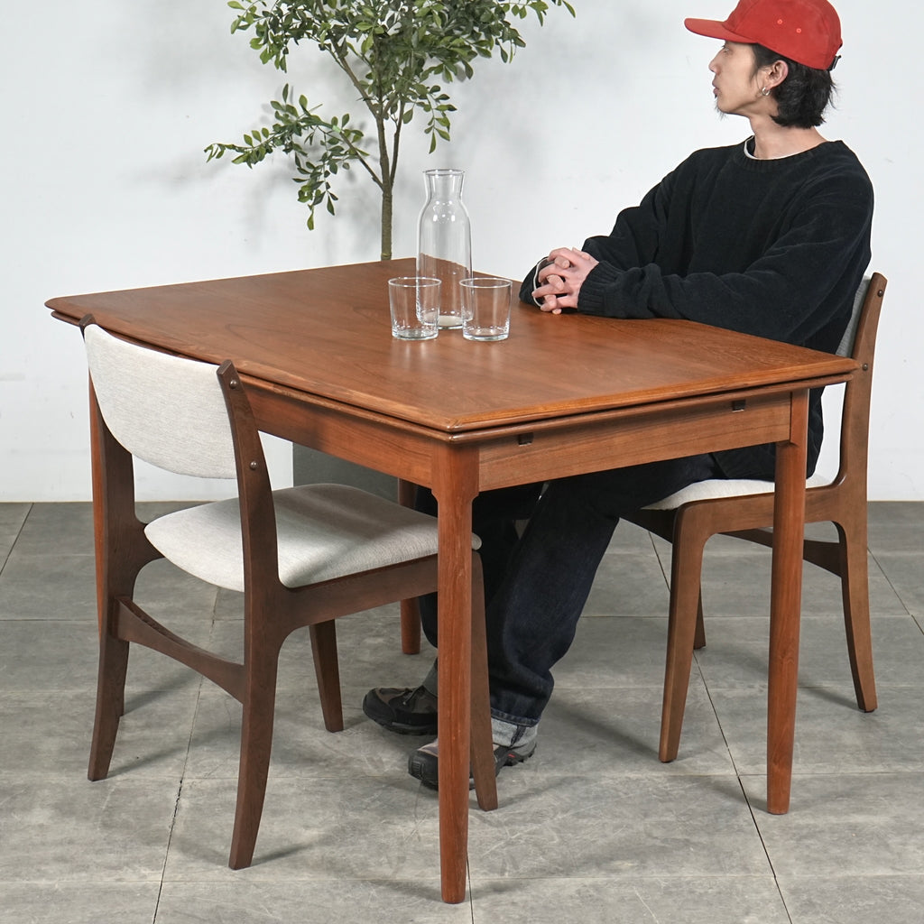 デンマークヴィンテージ ドローリーフ テーブル