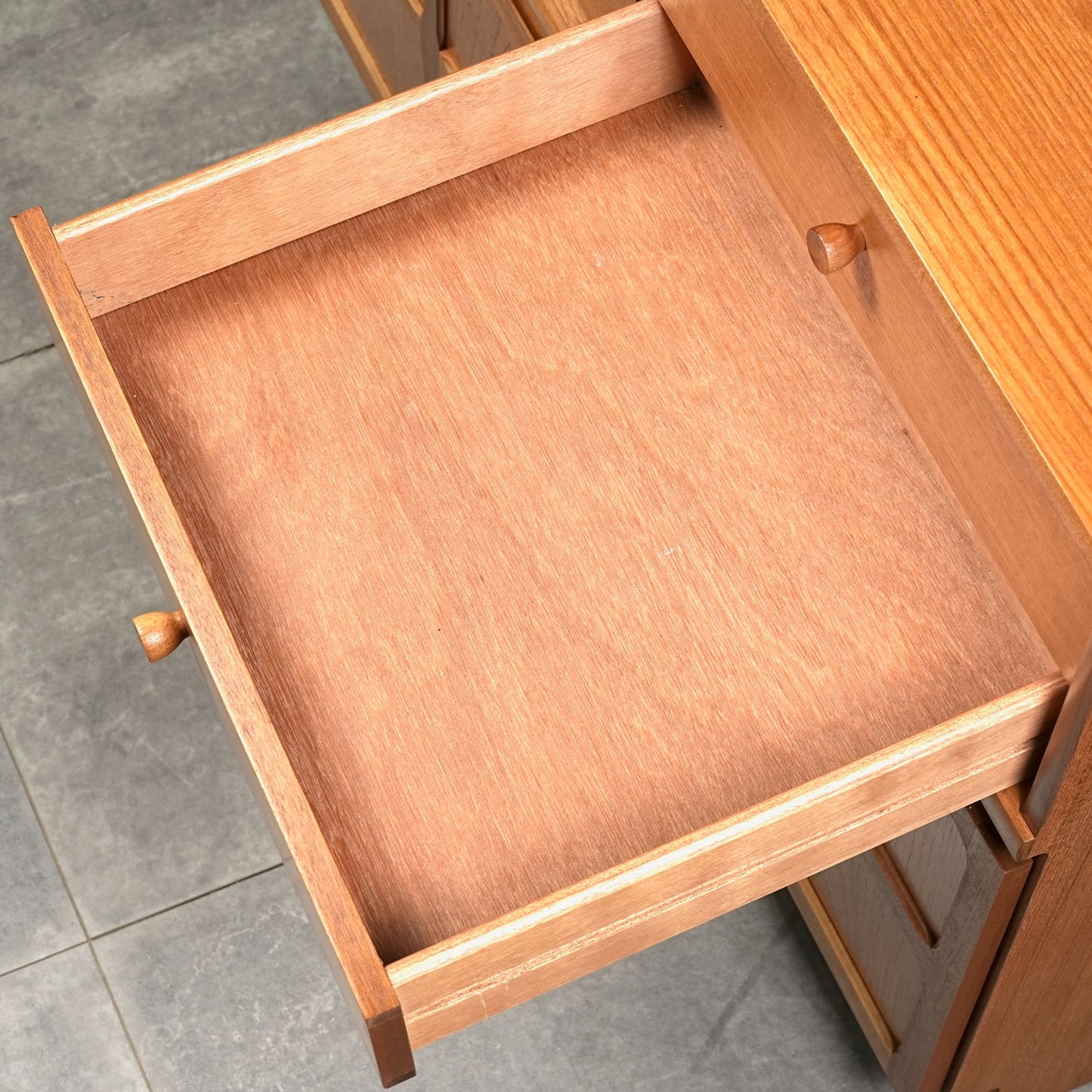 【NATHAN】ヴィンテージ キャビネット