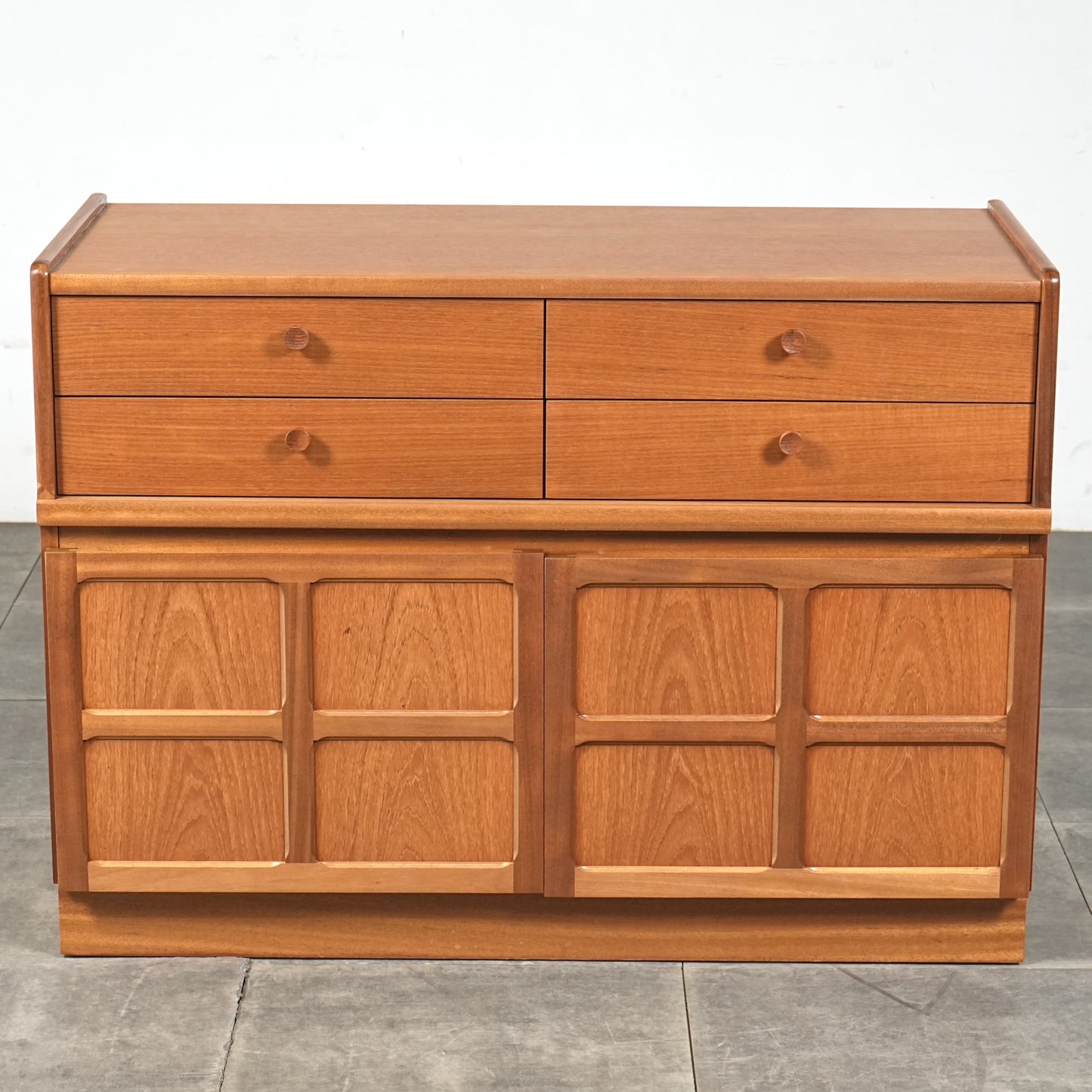 【NATHAN】ヴィンテージ キャビネット