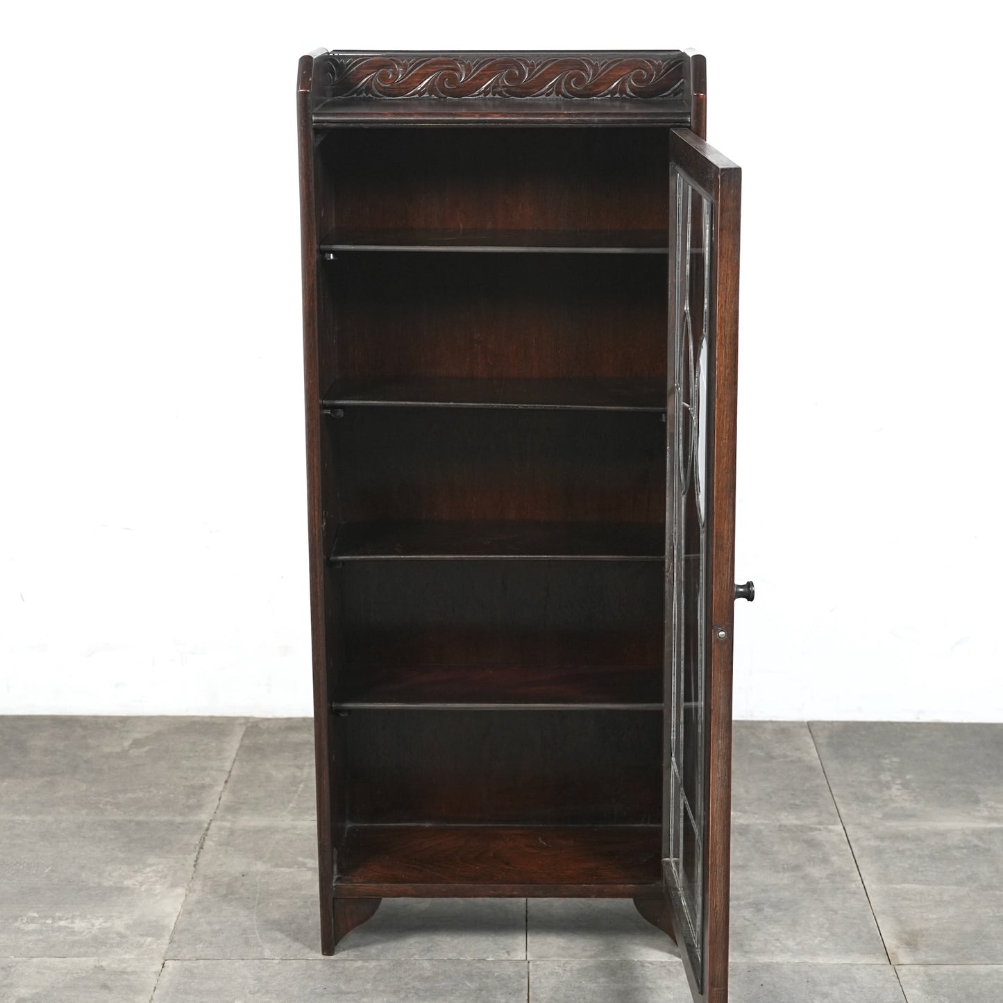 英国アンティーク ガラスキャビネット