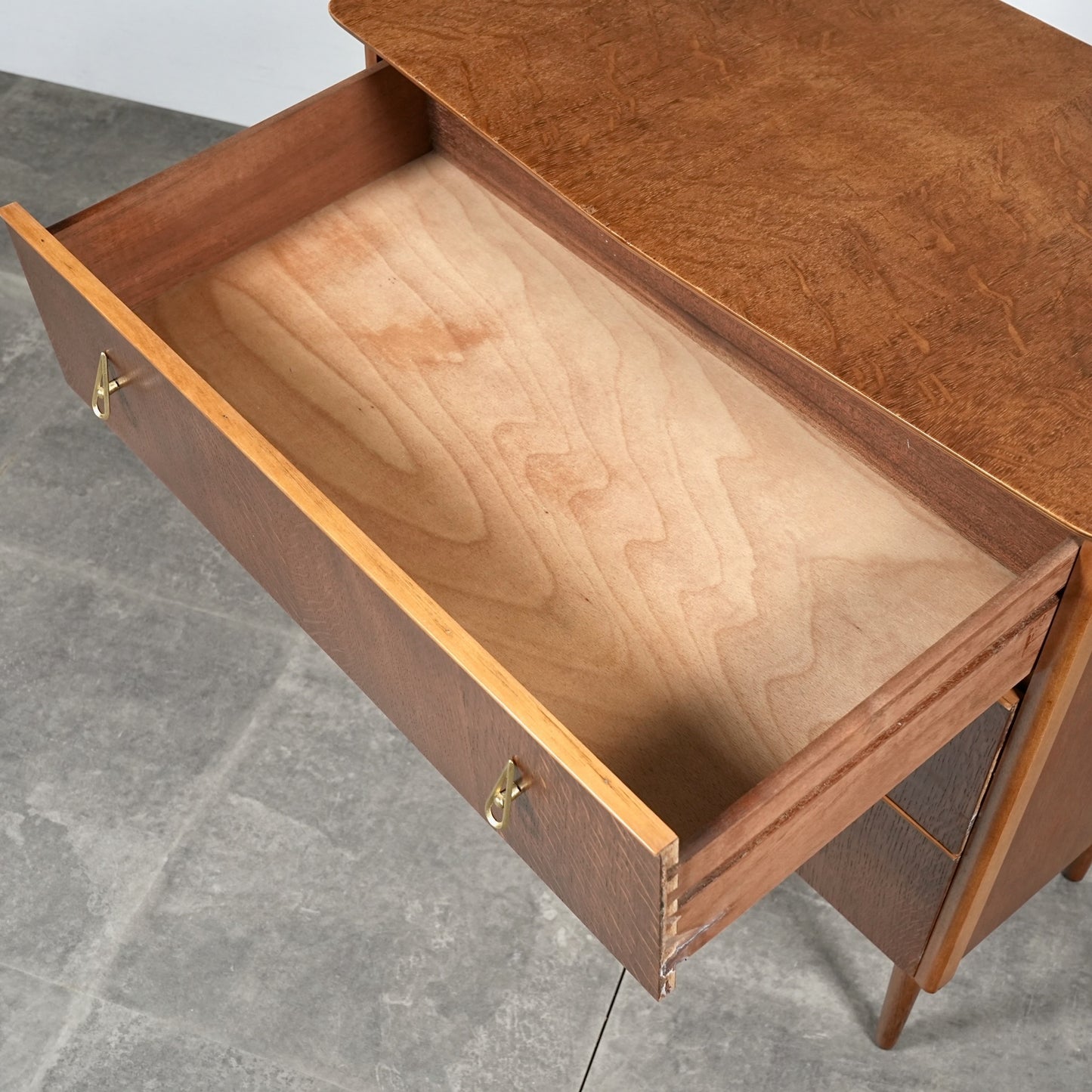 イギリスヴィンテージ チェスト