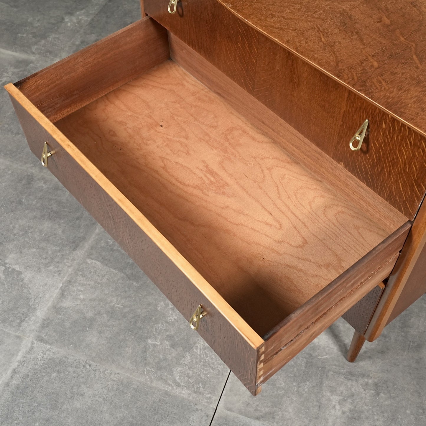 イギリスヴィンテージ チェスト