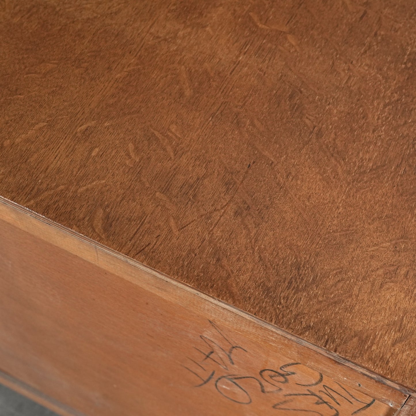 イギリスヴィンテージ チェスト