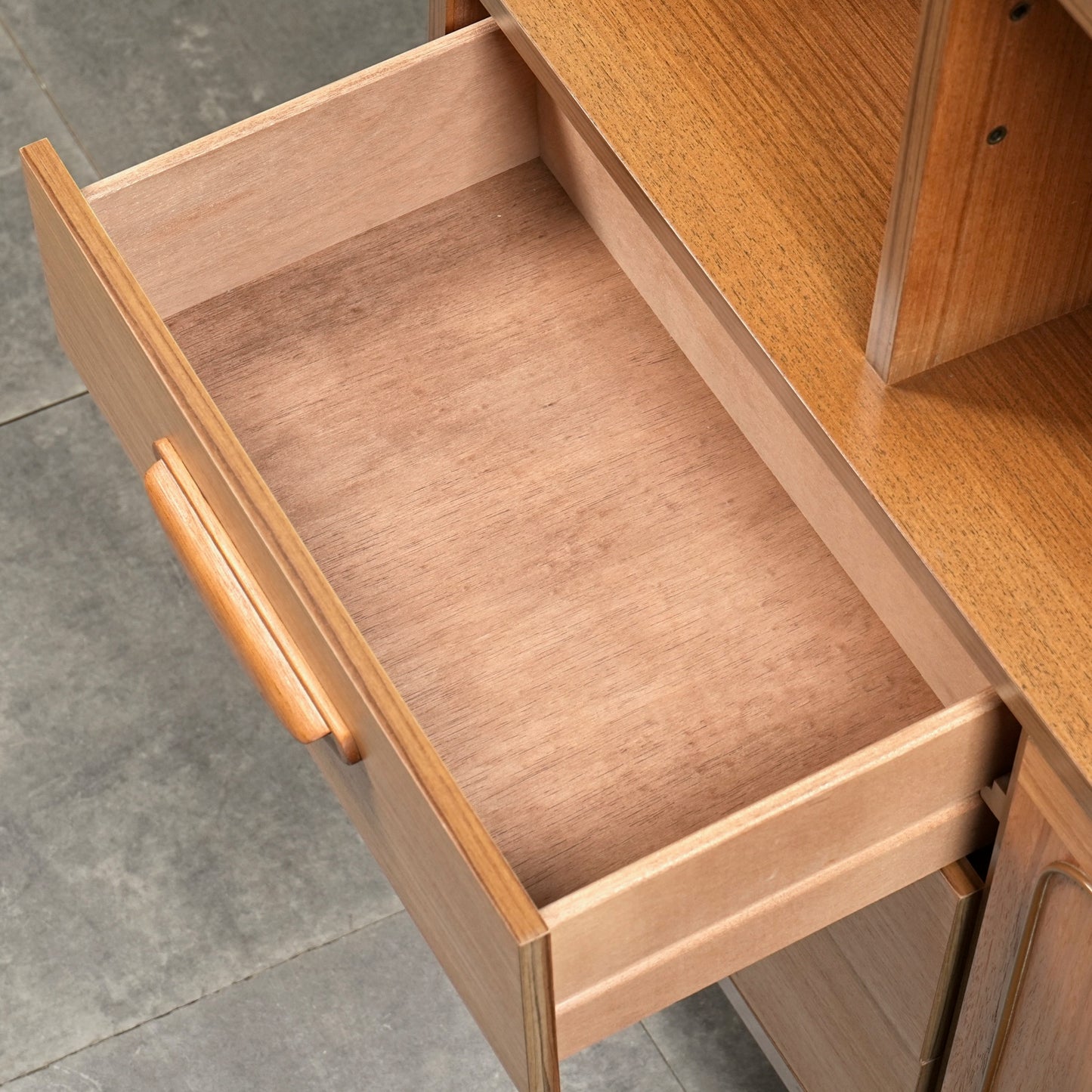 【STONEHILL】ヴィンテージ ルームディバイダー