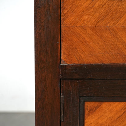 英国アンティーク キャビネット