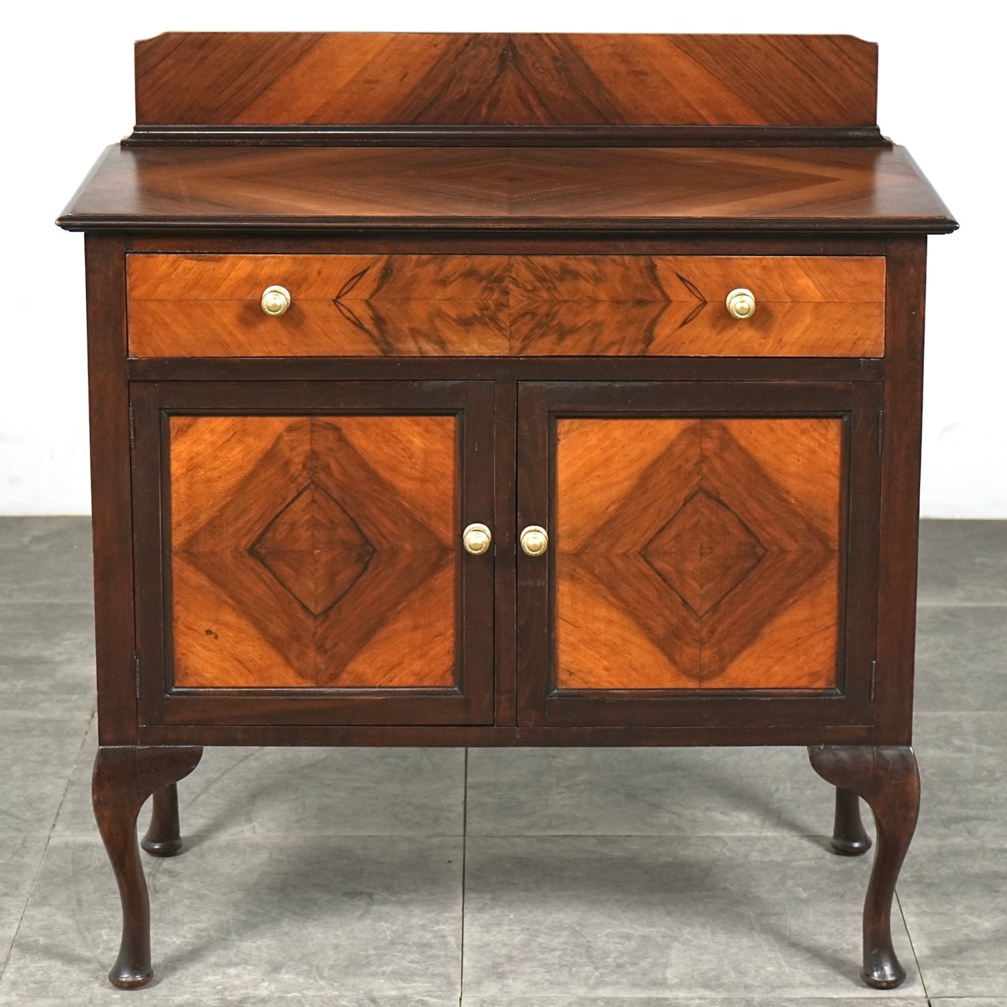 英国アンティーク キャビネット