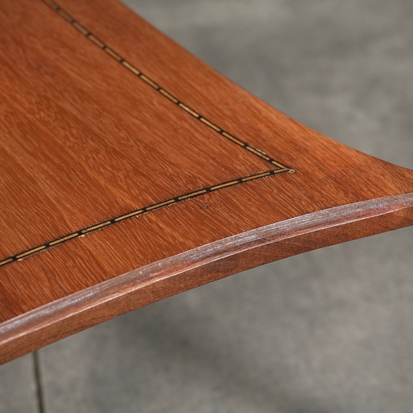 英国クラシック ヴィンテージ サイドテーブル