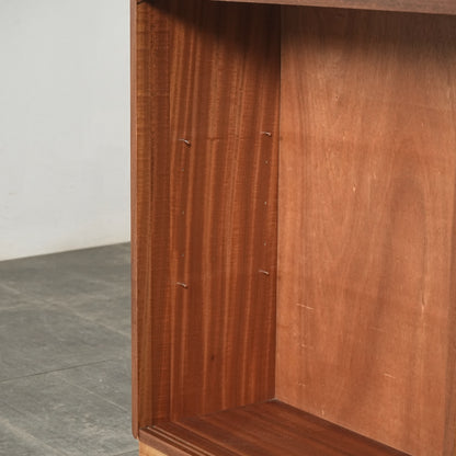 イギリスヴィンテージ ガラスキャビネット