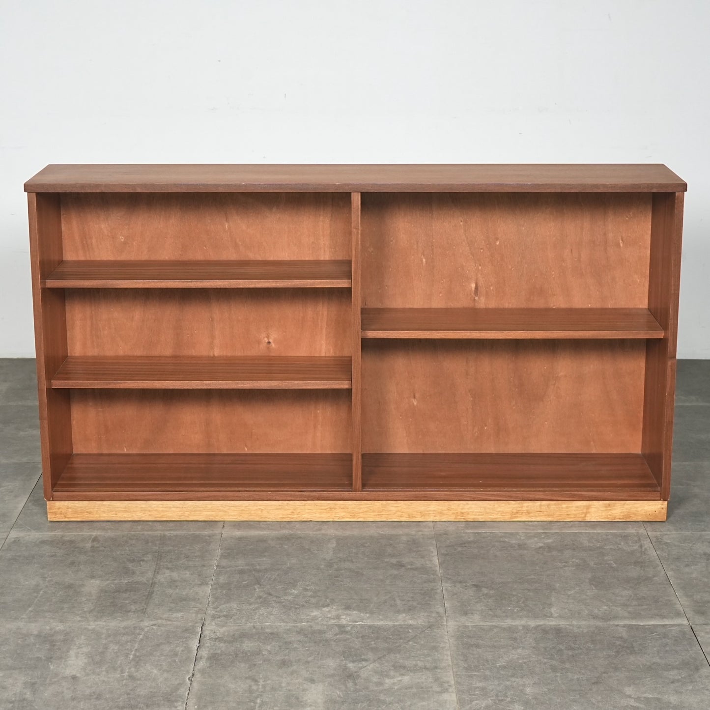 イギリスヴィンテージ ガラスキャビネット