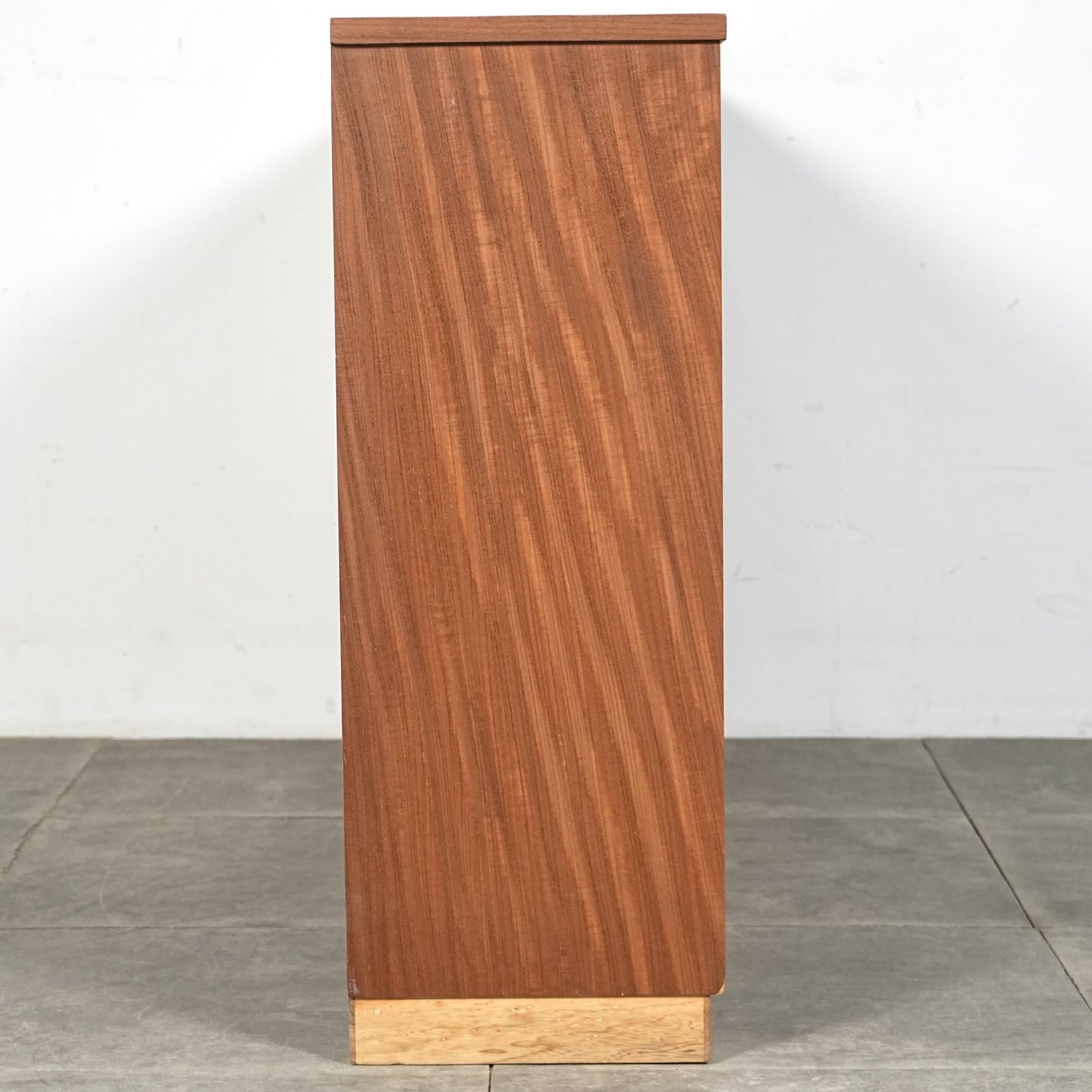 イギリスヴィンテージ ガラスキャビネット