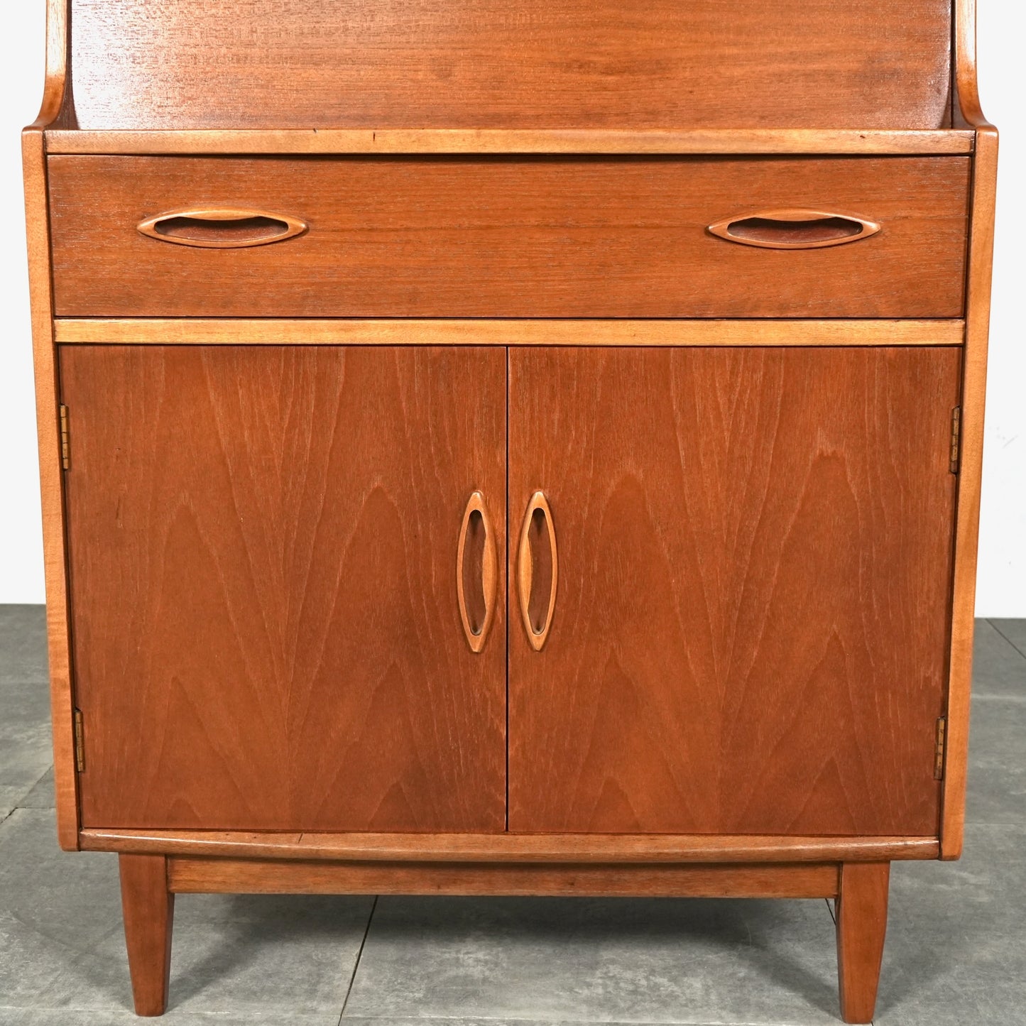 【Jentique】ヴィンテージ ライティングビューロー