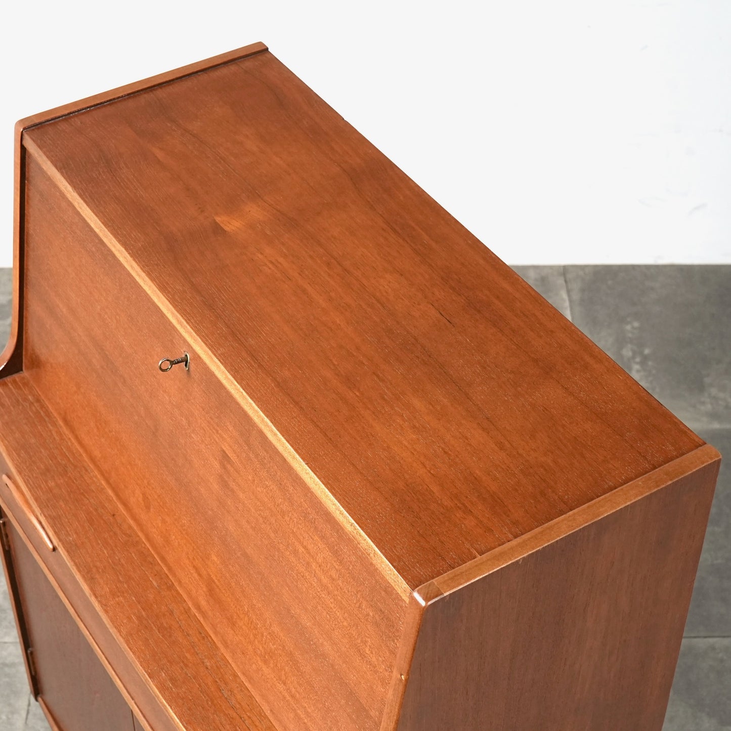 【Jentique】ヴィンテージ ライティングビューロー