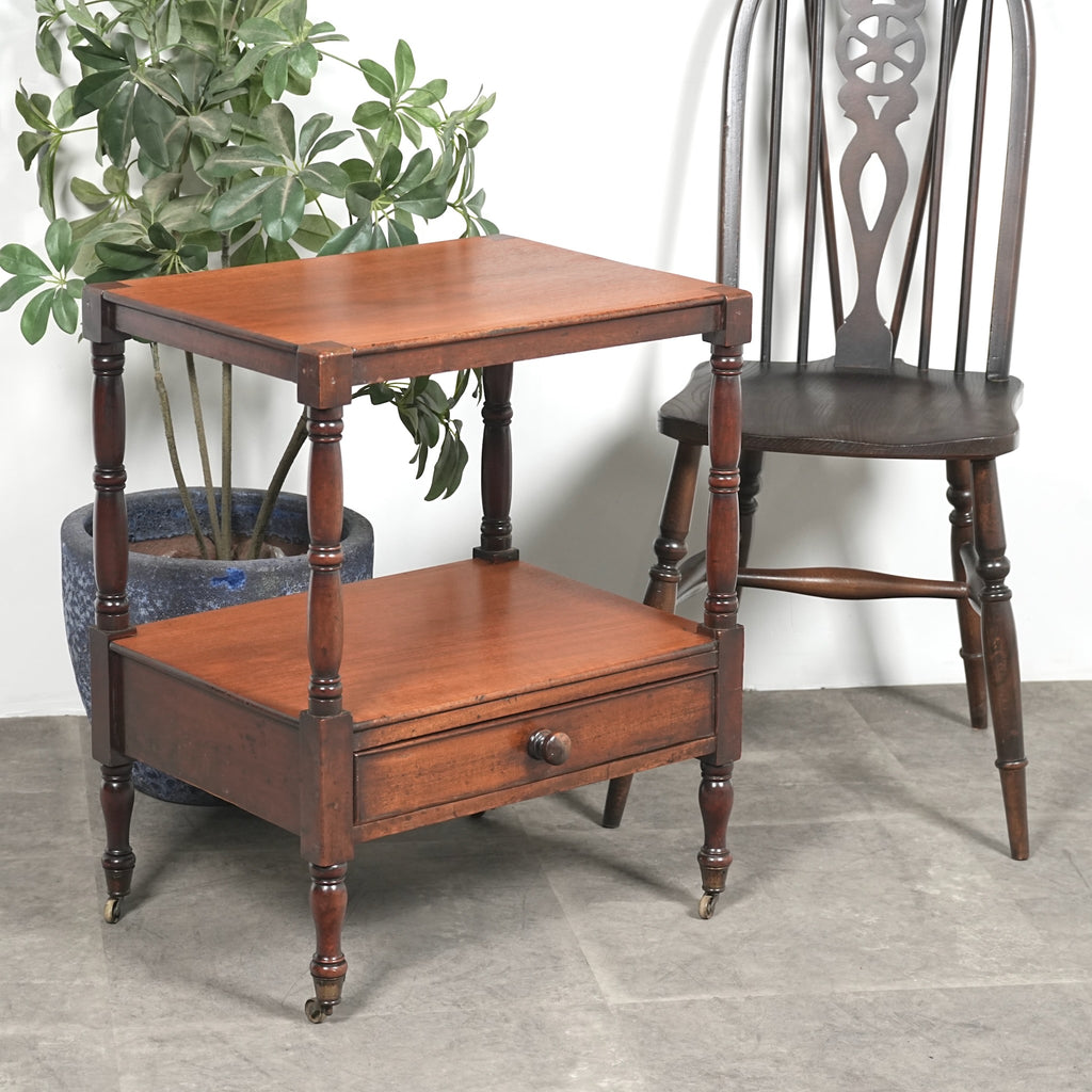 英国アンティーク サイドテーブル