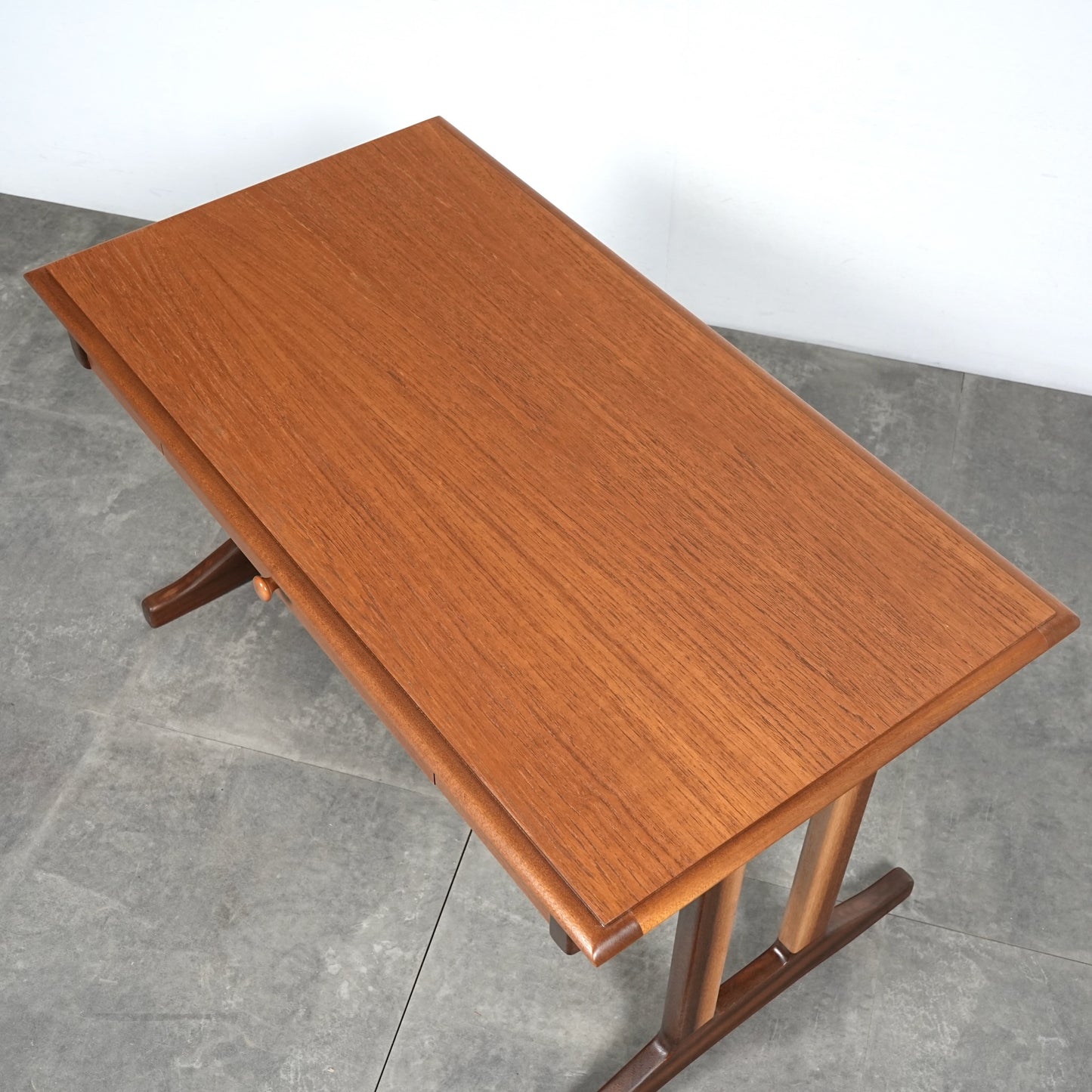 【Stag Furniture】ヴィンテージ ローテーブル
