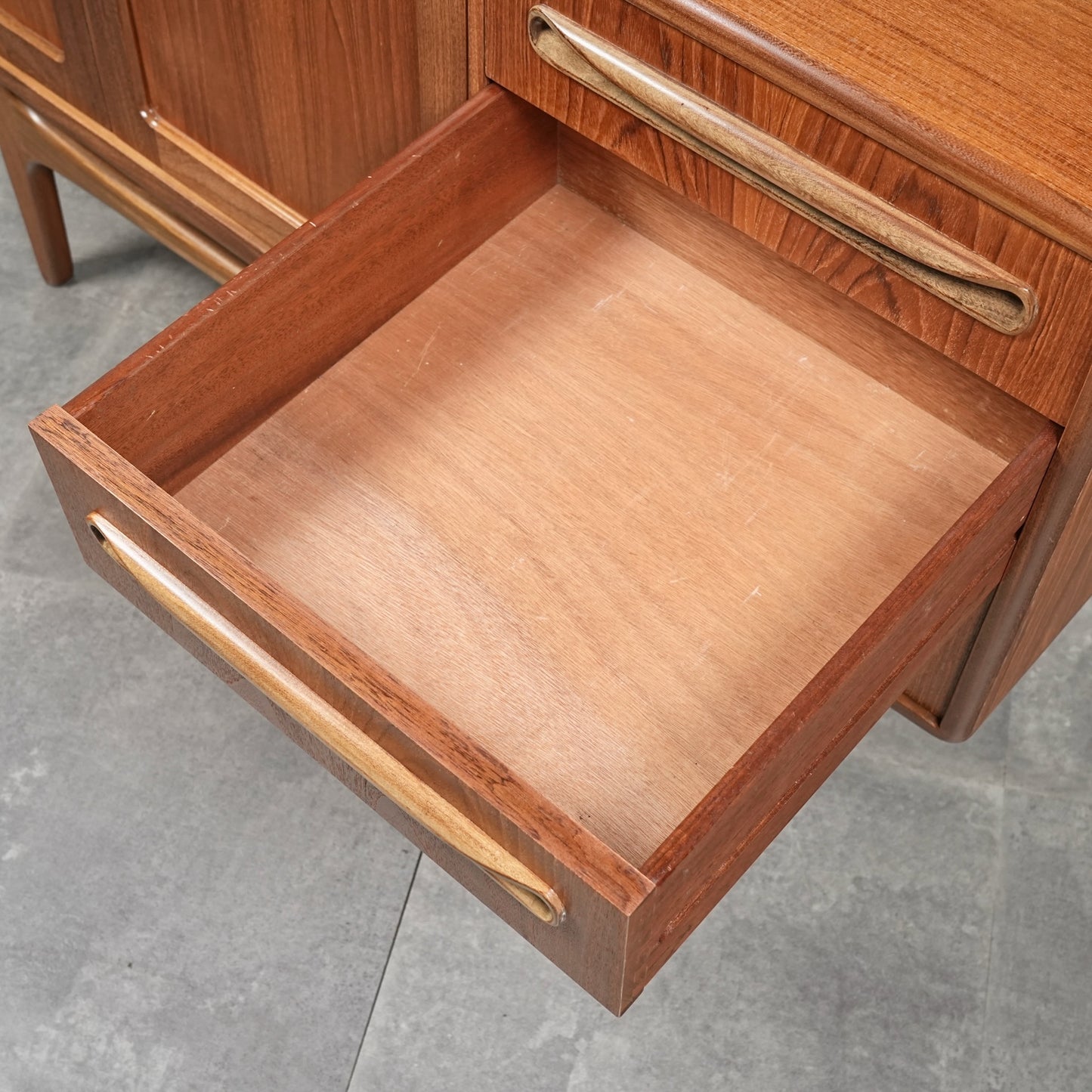 【G-PLAN】Fresco キャビネット