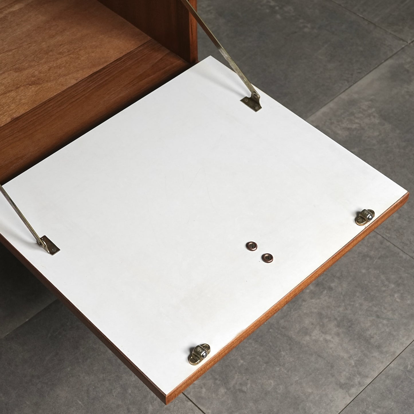 【Beautility】ヴィンテージ サイドボード