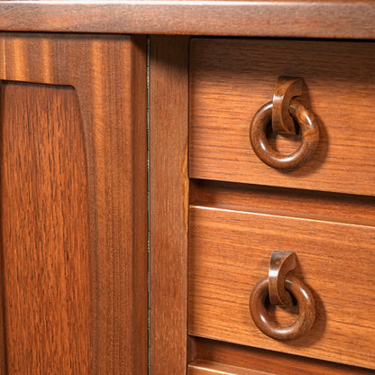 【Beautility】ヴィンテージ サイドボード