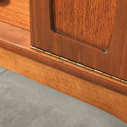 【Beautility】ヴィンテージ サイドボード