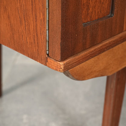 【Beautility】ヴィンテージ サイドボード