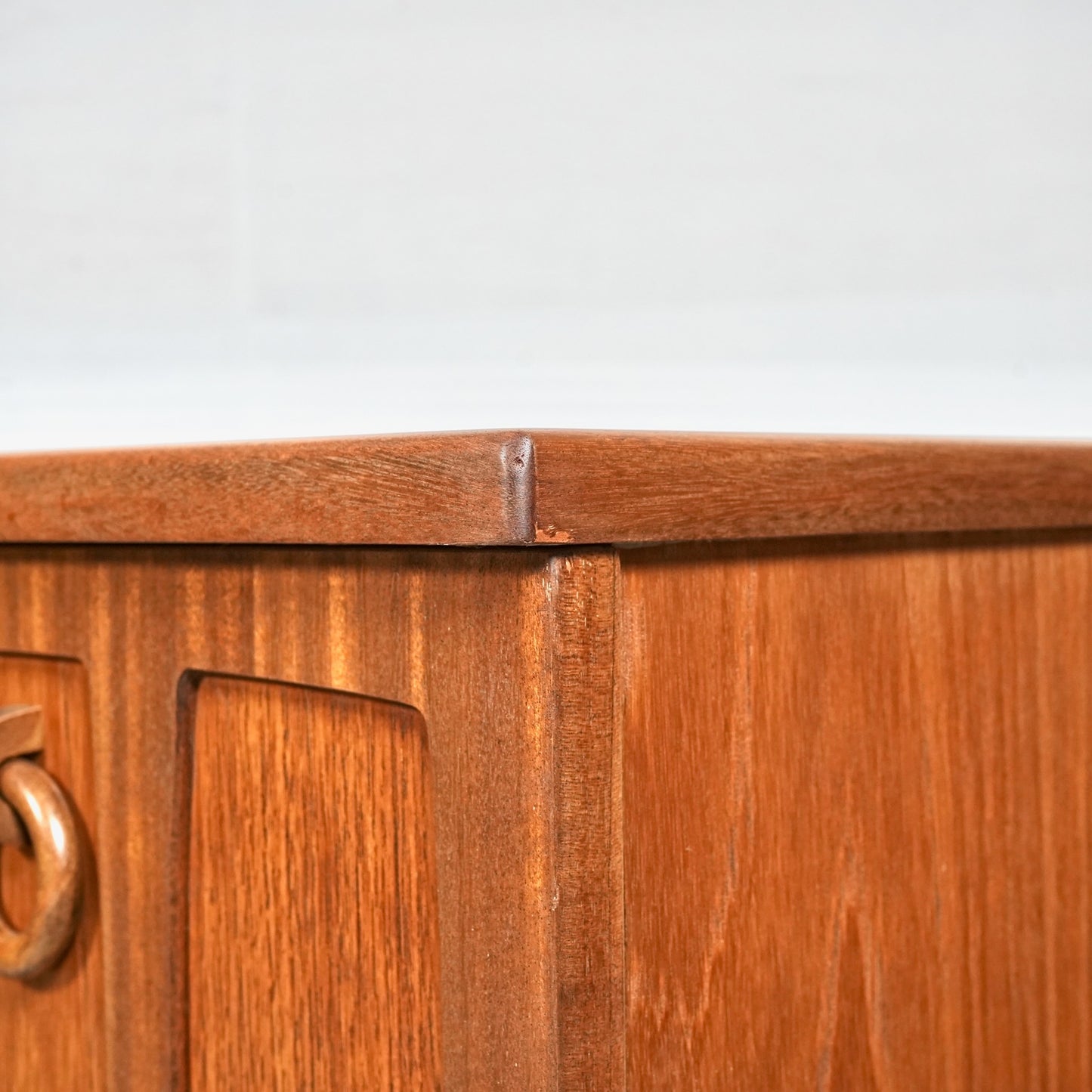 【Beautility】ヴィンテージ サイドボード