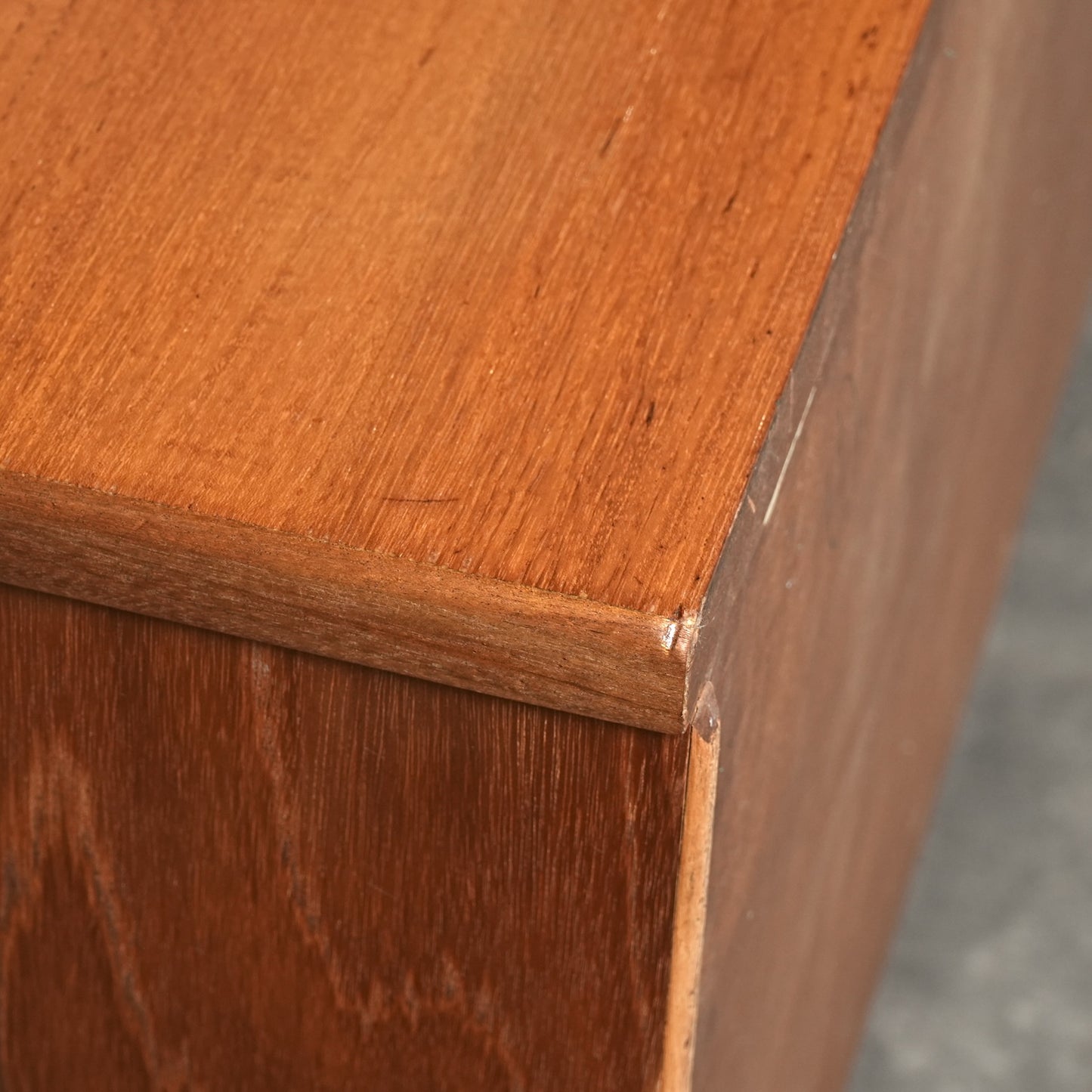 【Beautility】ヴィンテージ サイドボード