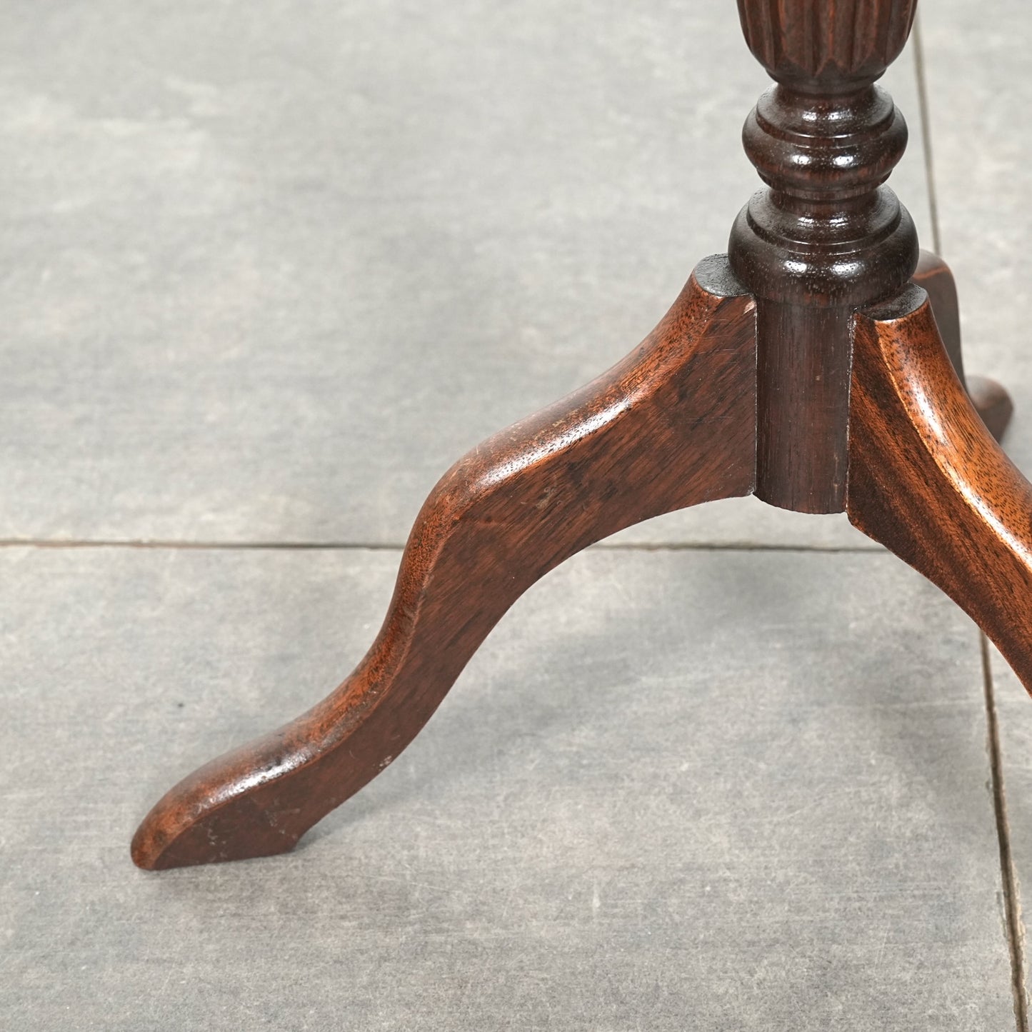 英国クラシック ヴィンテージ サイドテーブル