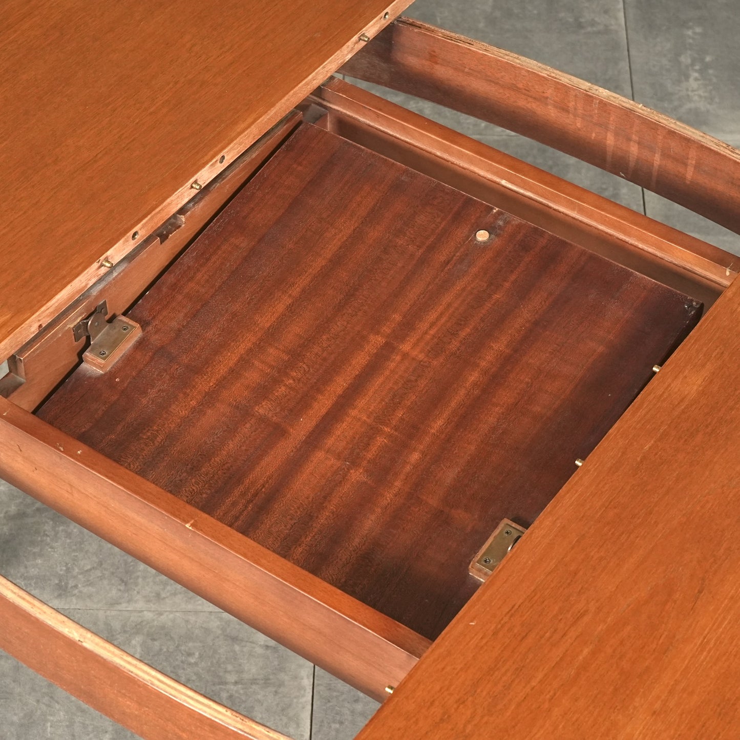 【Jentique】エクステンション ダイニングテーブル