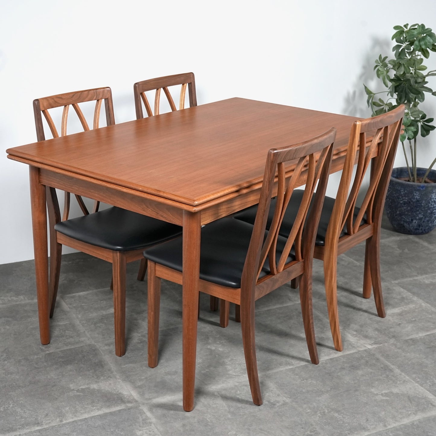 デンマークヴィンテージ ドローリーフ テーブル