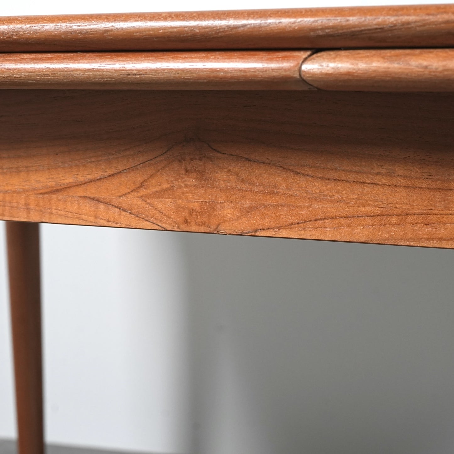 デンマークヴィンテージ ドローリーフ テーブル