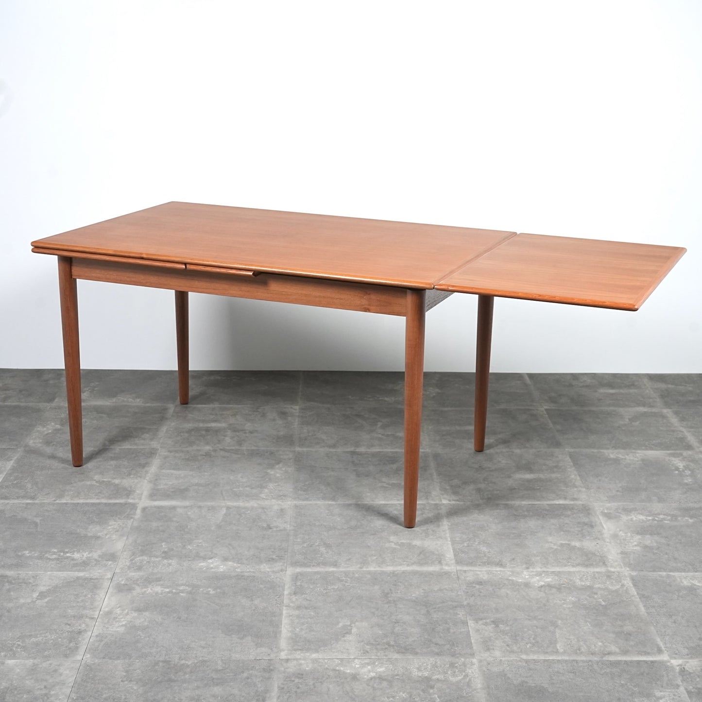 デンマークヴィンテージ ドローリーフ テーブル