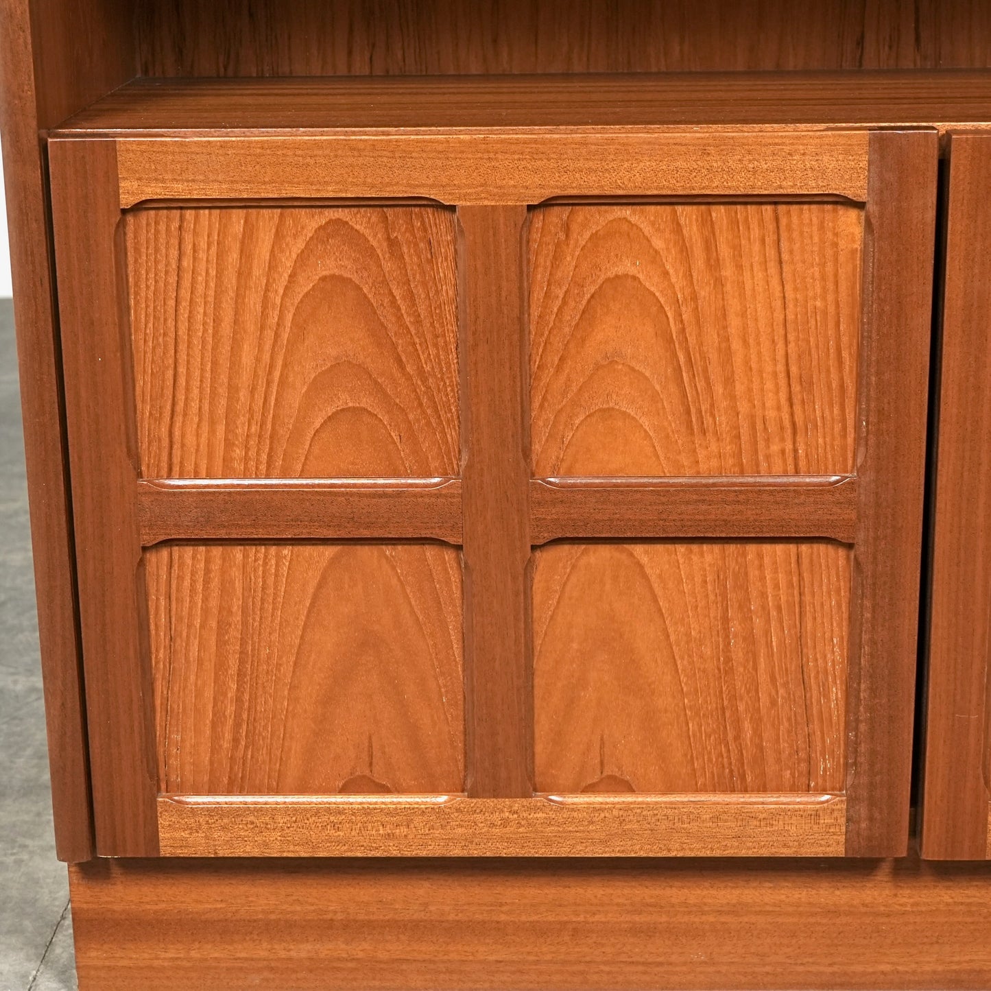 【NATHAN】ヴィンテージ キャビネット